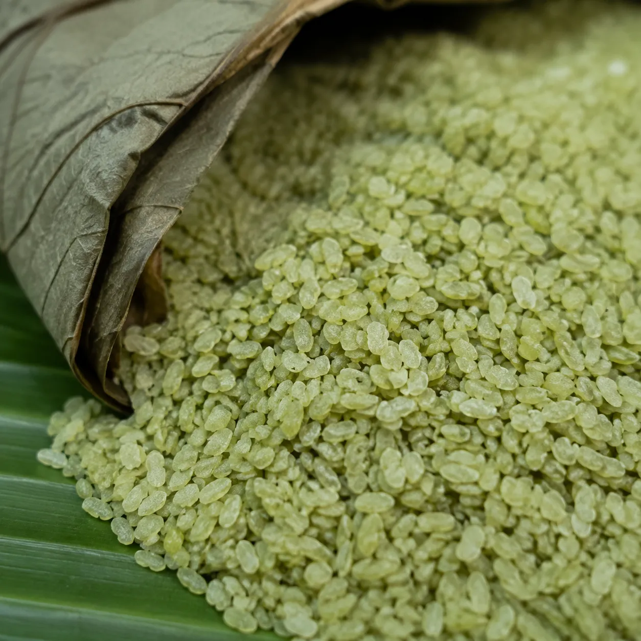Hương đến trước vị